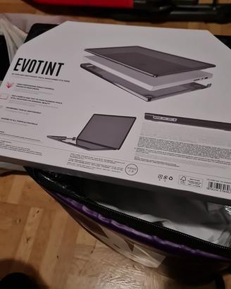 Custodia Rigida Macbook Pro 16”