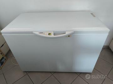 congelatore a pozzetto LIEBHERR