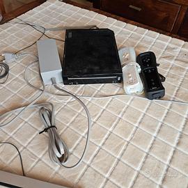 Nintendo WII+ 2 controller
