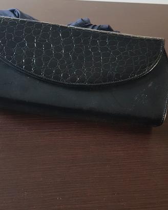POCHETTE IN PELLE NERA 