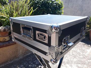 FLIGHTCASE FLIGHT CASE RACK 19" PER MIXER