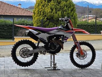 KTM SX-F 450 - model year 2023