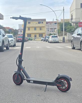 monopattino elettrico 30km/h
