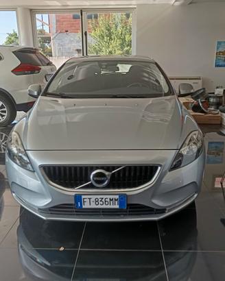 Volvo V40 D2 R-design automatica