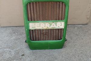 cofano motore ferrari agricolo trattore d'epoca