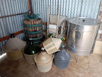 Attrezzatura per vino