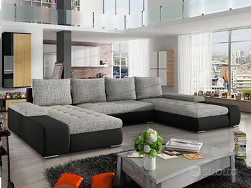 UN ELEGANTISSIMO DIVANO PANORAMICO...!