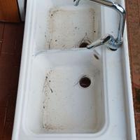 Lavello in ceramica