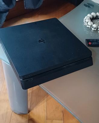Ps4 Slim + controller + HDMI
