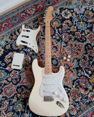 Fender Stratocaster Standard Made in Mexico 2002