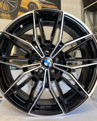 Cerchi NUOVI Bmw raggio 18 cod.8743