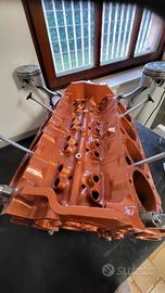 motore v8 tavolino