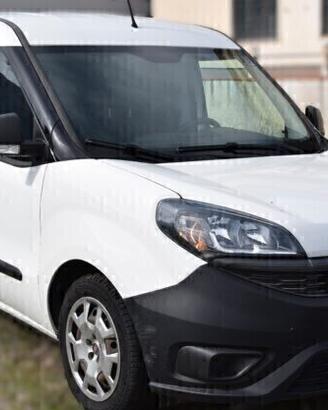 DISPONIAMO DI RICAMBI AUTO FIAT DOBLO 2018 MATERIA