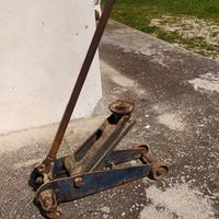 cric, martinetto, sollevatore