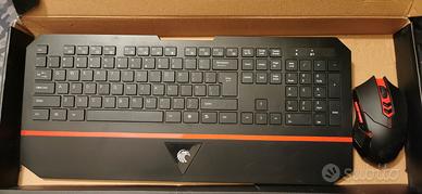 Tastiera mouse wireless + cuffie