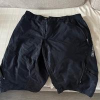pantaloni corti ENDURA mtb