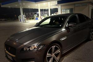 JAGUAR XF - R-sport awd