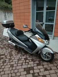 Suzuki Burgman 400 - 2004