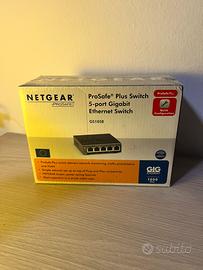 Switch 5 porte NETGEAR Nuovo