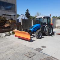 Landini Mistral 55 con lama e spandisale