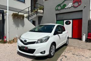 Toyota Yaris 1.0 Lounge 69 CV