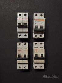 Lotto 4 interruttori magnetotermici bipolari C16