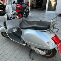 Piaggio Vespa 250