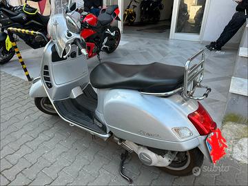 Piaggio Vespa 250