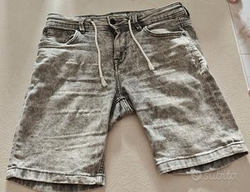 Bermuda Jeans Pull&Bear Grigio Lavato con Laccetti