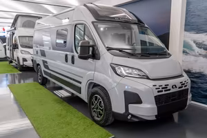 ADRIA TWIN SUPREME 600 SPB