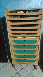 Cassettiere portacamicie elegante