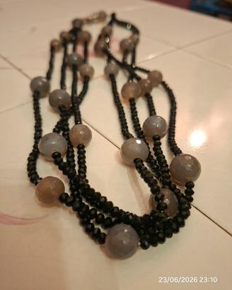 Collana multifilo con pietre