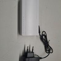 Switch di rete 8 porte 10/100 