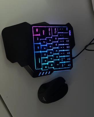 Tastiera (RGB) e mouse linq