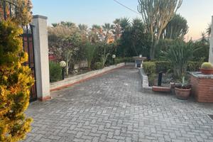 Villa a 150 metri dal mare