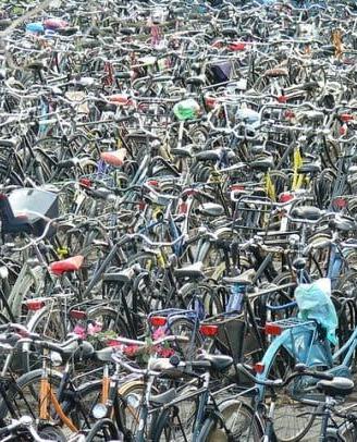 STOCK di BICICLETTE