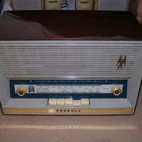 Radio d'epoca Phonola 687 con estensione gamma FM