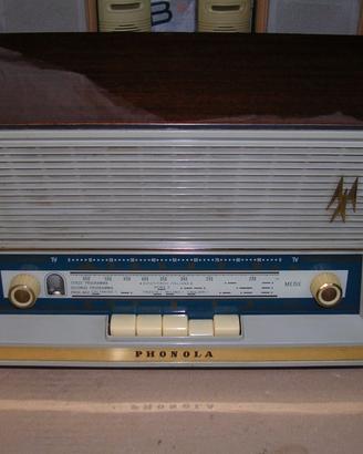 Radio d'epoca Phonola 687 con estensione gamma FM