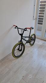 Bici Bmx 20’