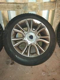 4 cerchi in lega 16 pollici fiat lancia e gomme