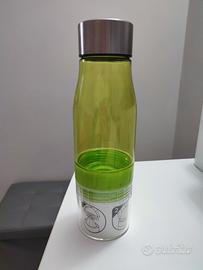 borraccia con spremiagrumi