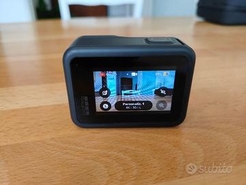 GoPro HERO8 Black + 4 batterie