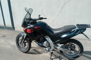aprilia pegaso 650