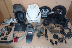 Ricambi piaggio zip 50 100 04-20 2t 4t