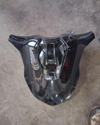 pezzi sh 125 ci sono altri annunci  nel profilo