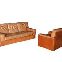 divano e poltrona in pelle vintage anni 70