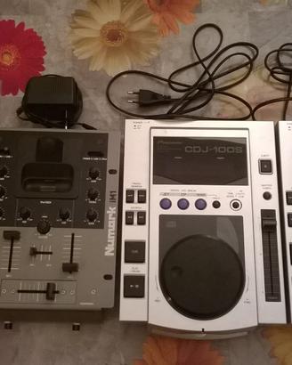 CDJ Pioneer 100 + Mixer