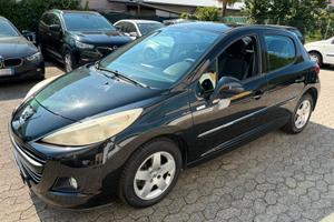 Peugeot 207 1.4 8V 75CV 5p. X Line