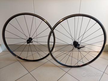 Ruote da strada Bontrager Paradigm TLR
