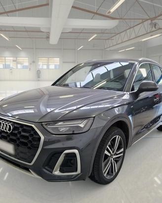 AUDI Q5 40 TDI MHEV S LINE PLUS QUATTRO S TRONIC S